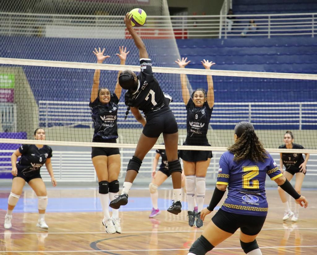 Cagliari é campeão no Torneio Aberto de Vôlei de Barueri 2025