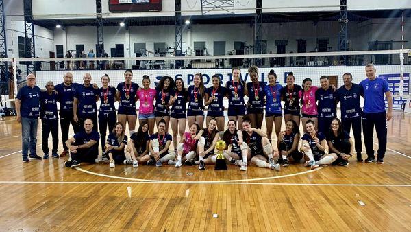 Sub-19 conquista o Campeonato Paulista e fecha o ano do vôlei feminino de Barueri com mais um sucesso