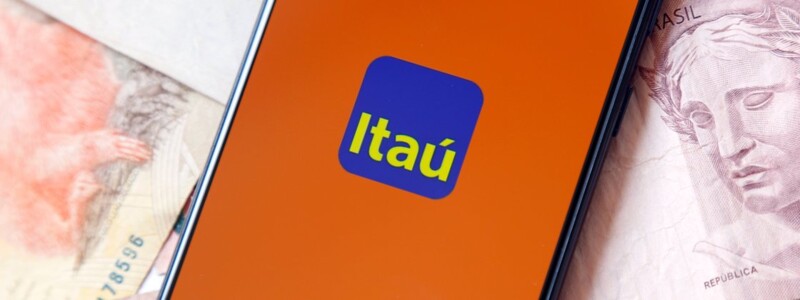 Canais digitais do Itaú saem do ar deixando clientes apreensivos