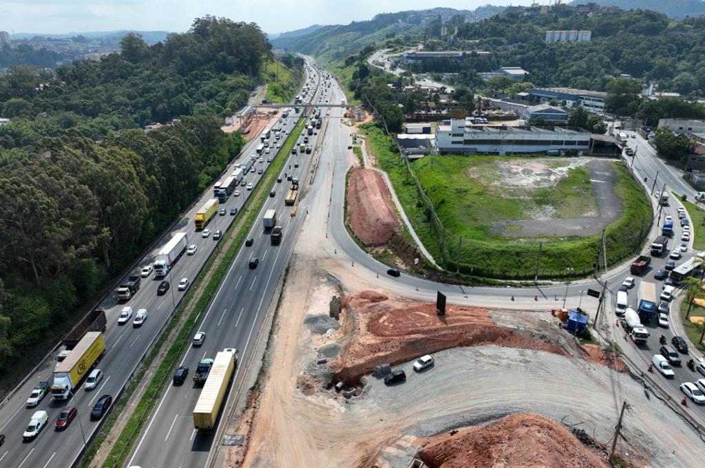 Pavimentação fecha alça de acesso à Castello Branco no km 26 por duas madrugadas, a partir de hoje (2)