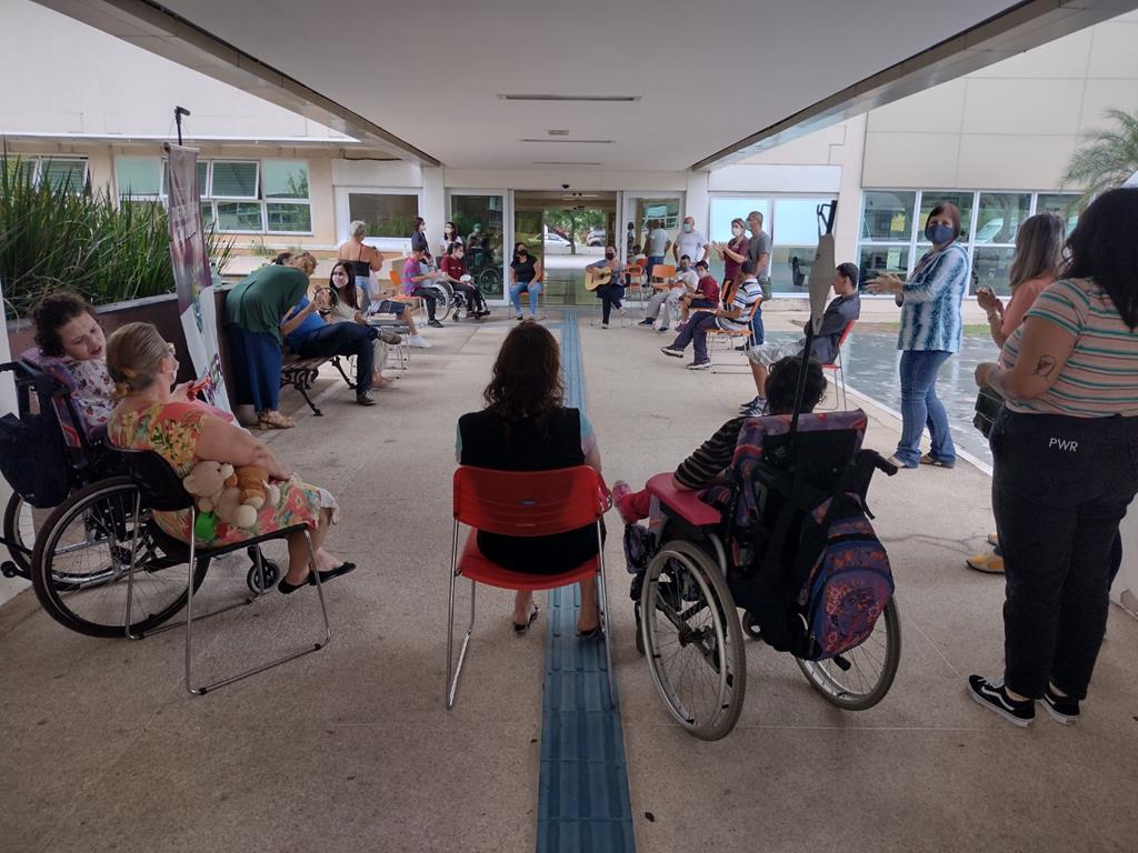 Música é recurso terapêutico utilizado pela SDPD para auxiliar pessoa com deficiência