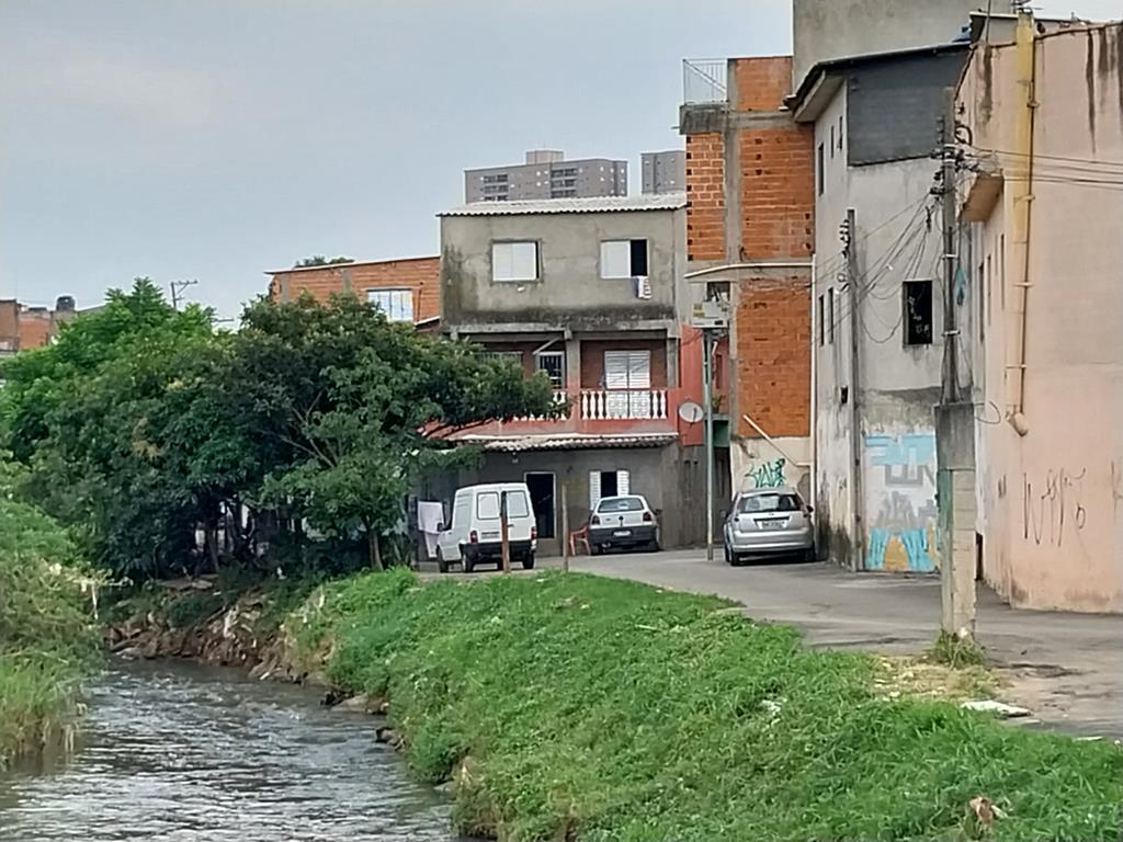 Prefeitura de Barueri sanciona lei do Auxílio Emergencial que pode pagar até R$ 10 mil para moradores vítimas da enchente