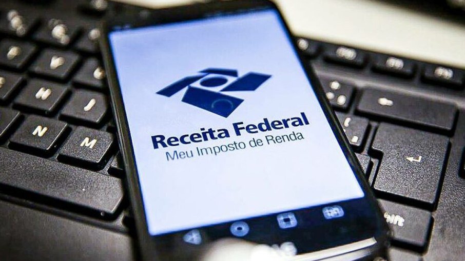 Imposto de Renda 2022: Receita libera programa para download e declarações já podem ser feitas