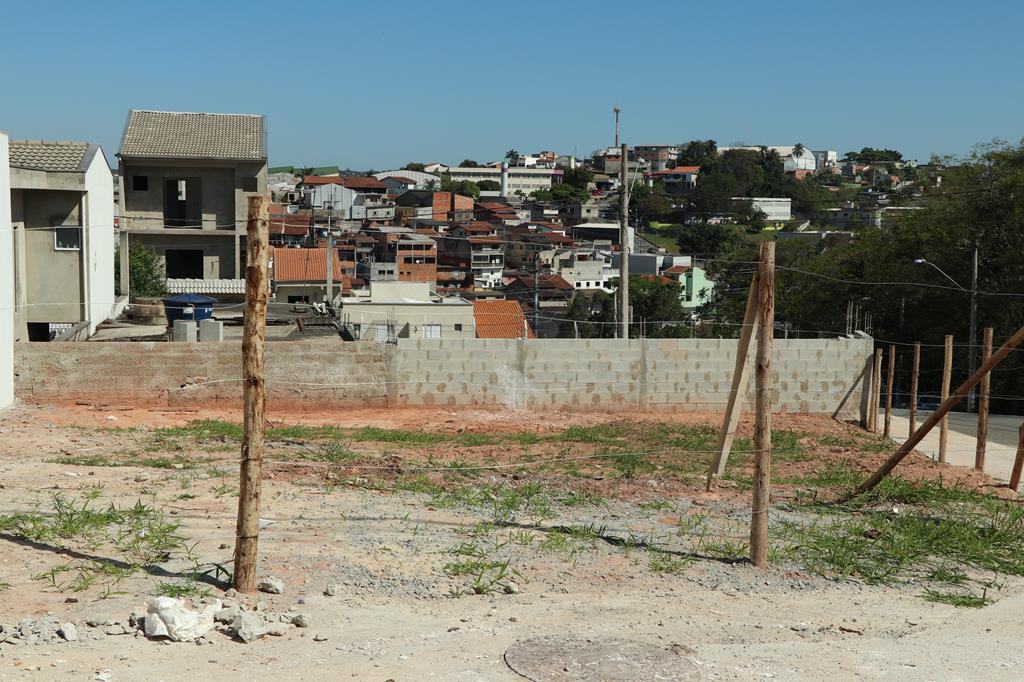 Lei do Lote Limpo contribui para diminuição de terrenos sem manutenção