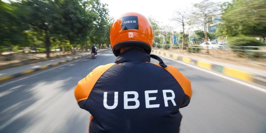 Barueri e Carapicuíba agora possuem serviço de Moto Uber