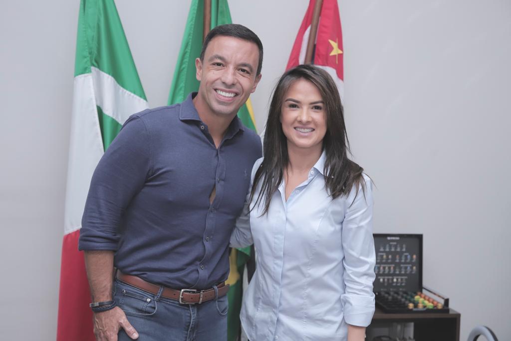 Prefeito de Osasco Rogério Lins e a Deputada Federal Bruna Furlan